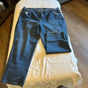 Catherine’s right to fit straight leg, size 24